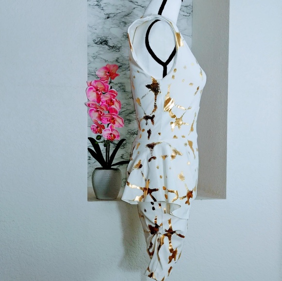 Bebe Ethereal Girl Sleeveless V-neck Peplum Dress - Picture 2 of 8